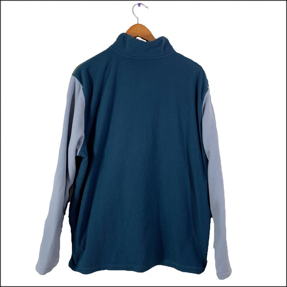 The Northface Jacket Size XL - Picture 3 of 4